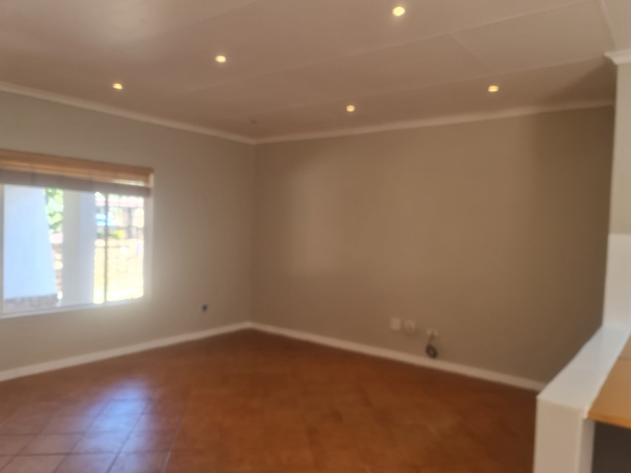 3 Bedroom Property for Sale in Waterval East North West